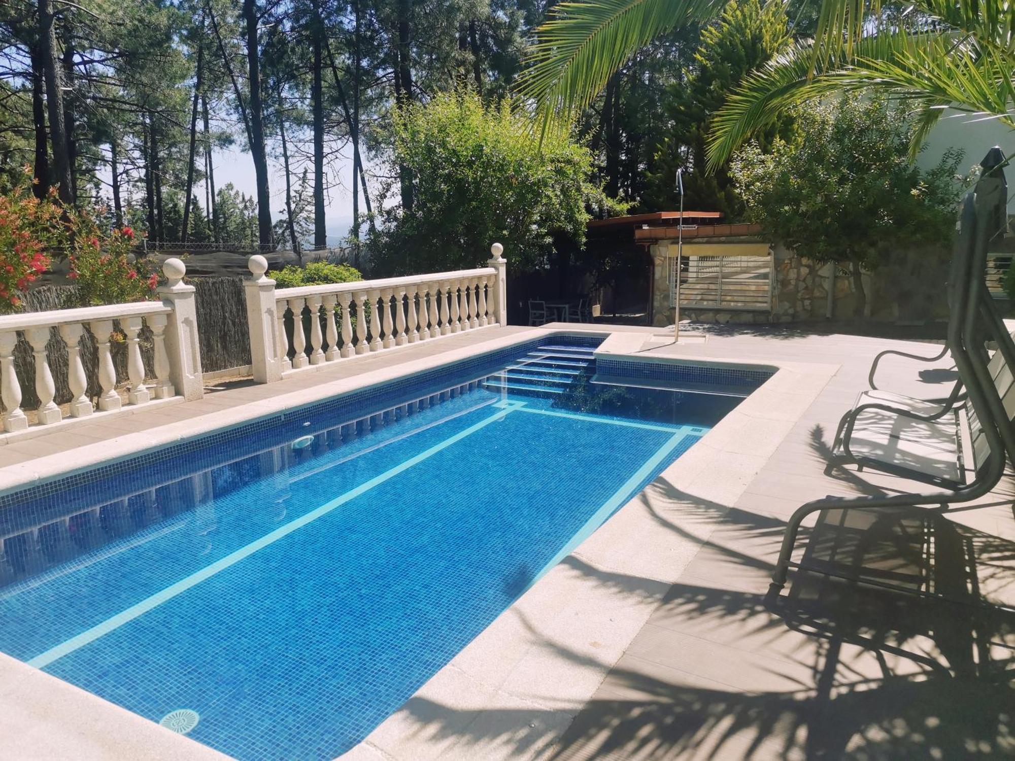Villa Bonita Casa En El Bosque - El Tiemblo Extérieur photo